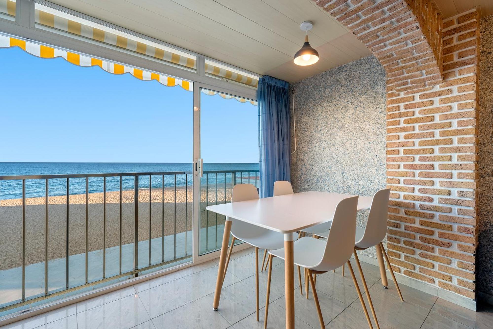 Hauzify I Apartament Plenamar Platja d'Aro Kültér fotó